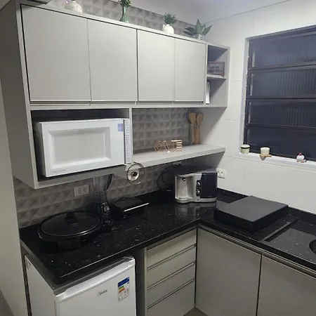 Lindo Apartamento Compacto Na Quadra Da Praia Santos  Exterior photo