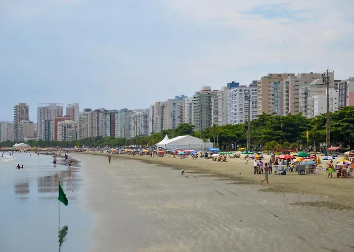 Lindo Apartamento Compacto Na Quadra Da Praia