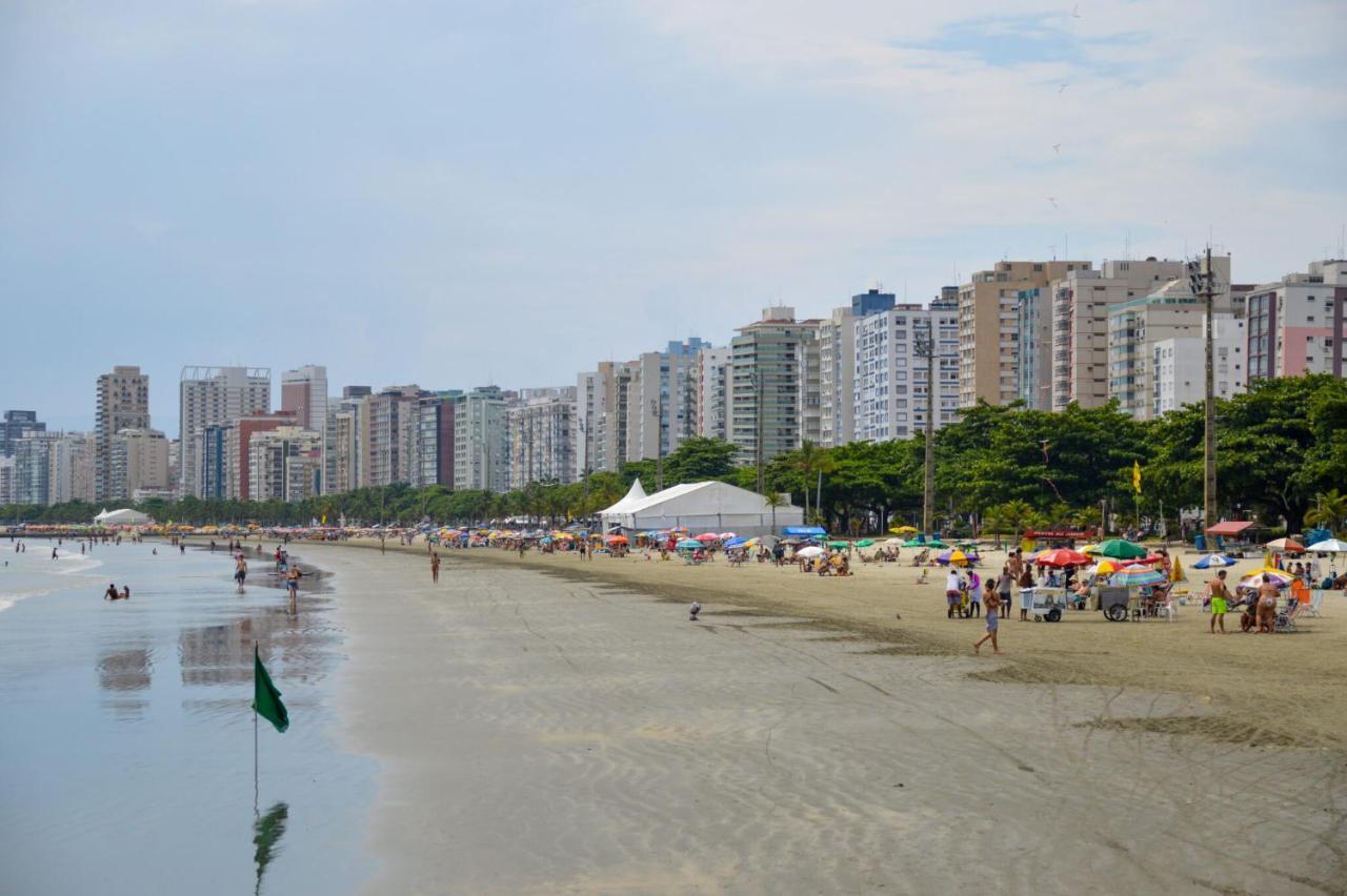 Lindo Compacto Na Quadra Da * Santos (Sao Paulo)